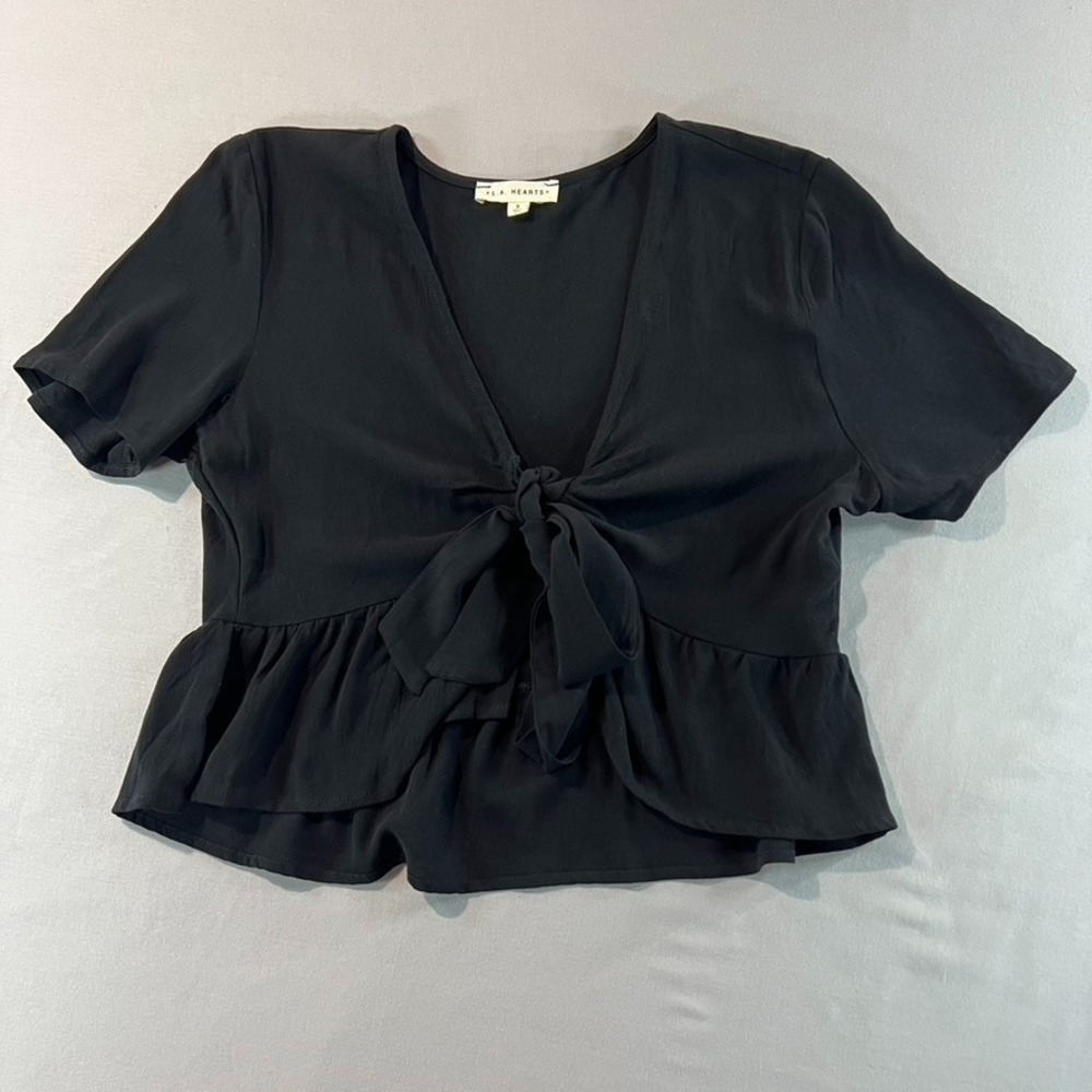 LA Hearts - Pac-Sun Black Short Sleeve Peplum Tie Front Blouse - Size Small